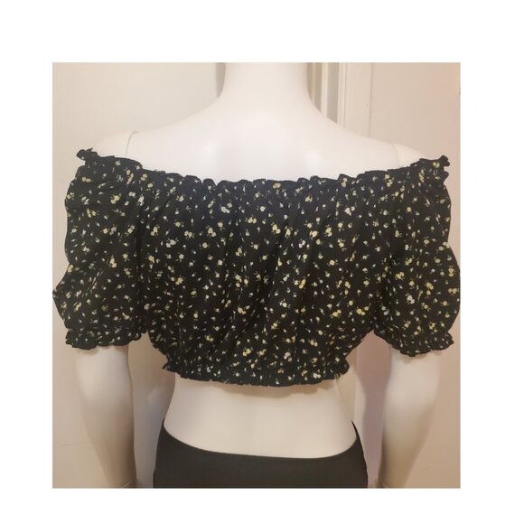 Black Ruffle Trim Top with Floral Print - Picture 4 of 4